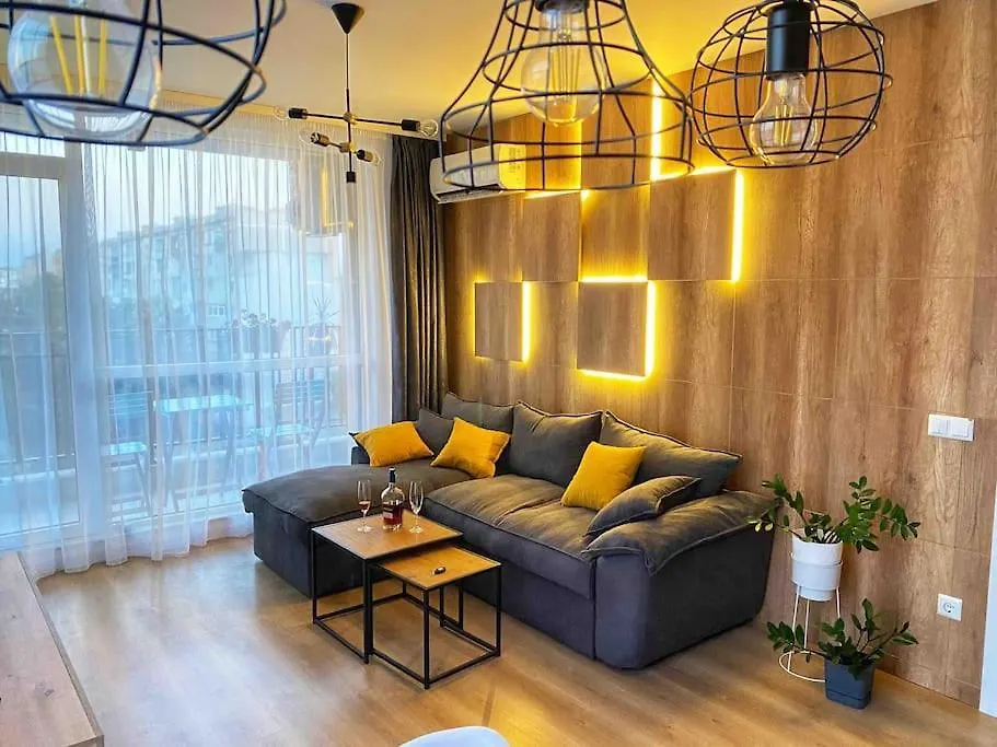 Sky Residence Burgas With Free Garage - Sky Apartments ブルガス